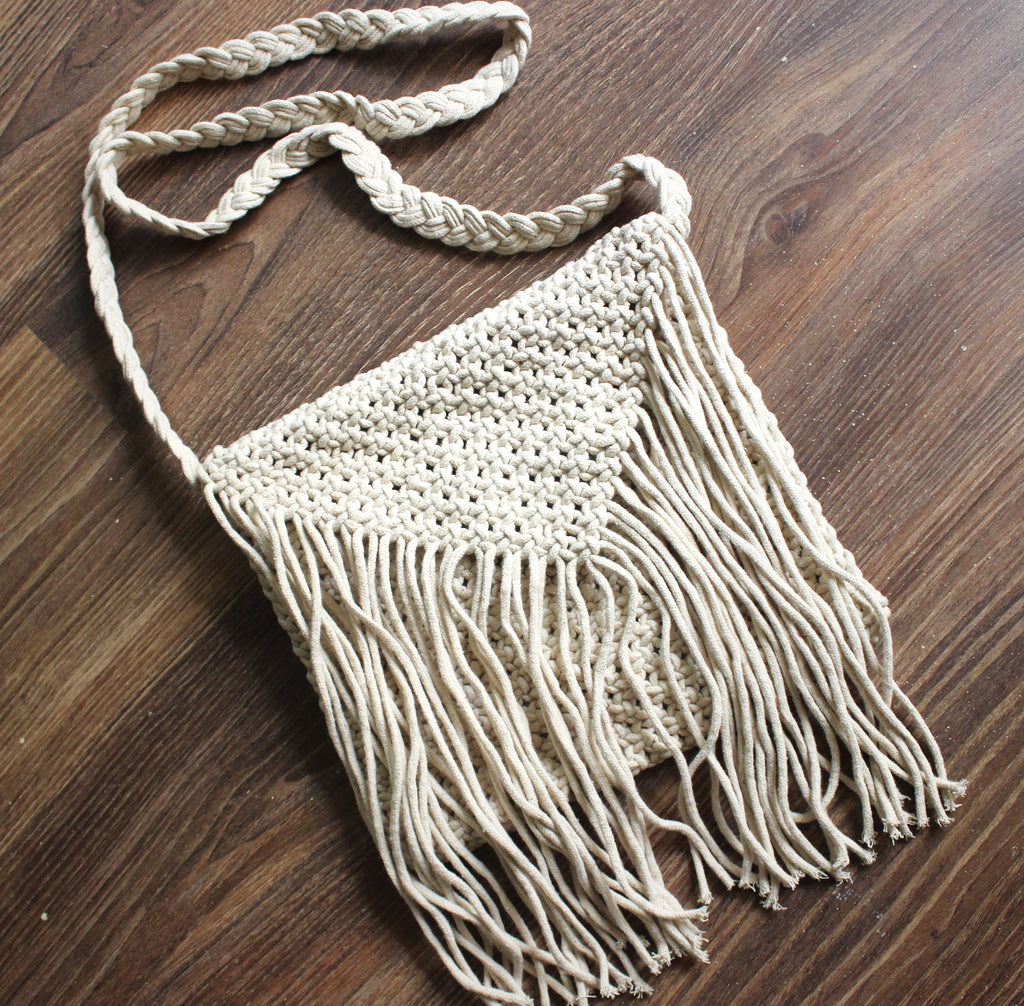 Macrame Off-White Sling2 - Medium