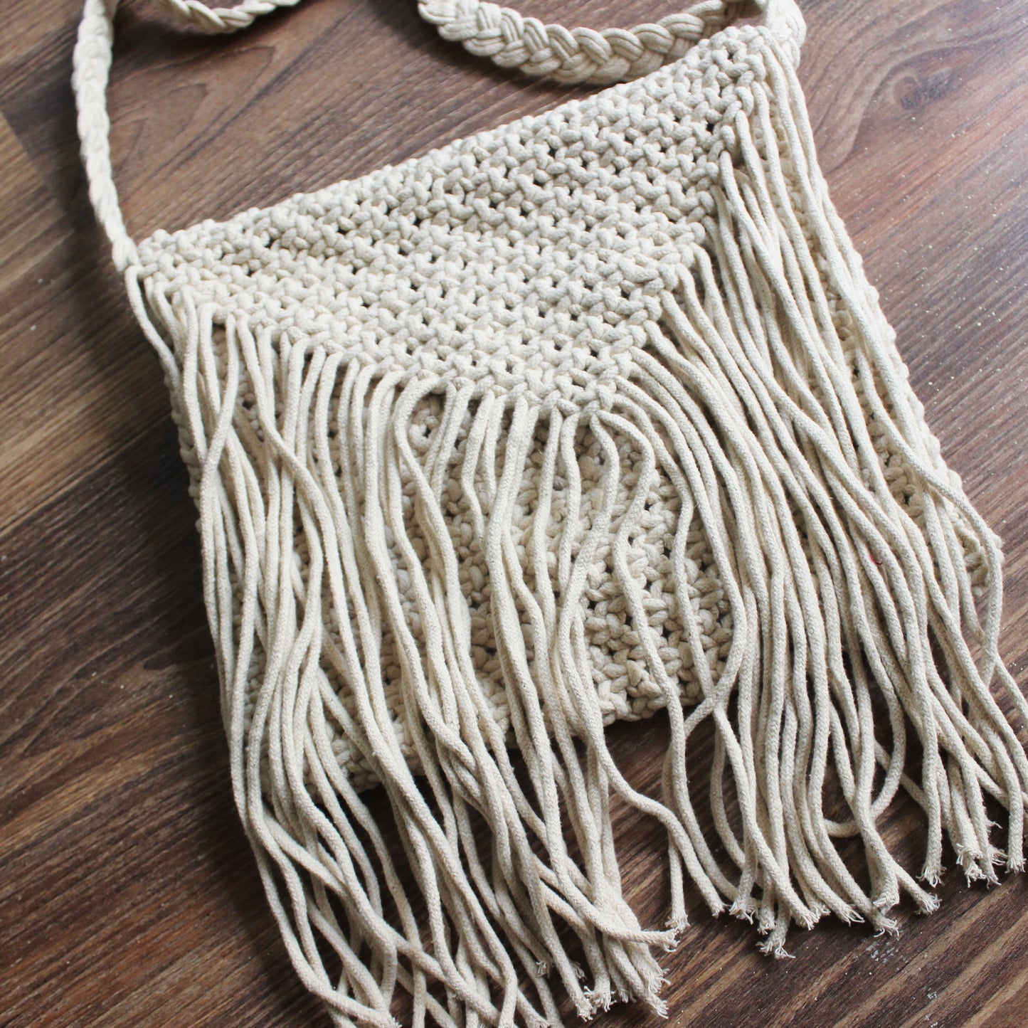 Macrame Off-White Sling2 - Medium