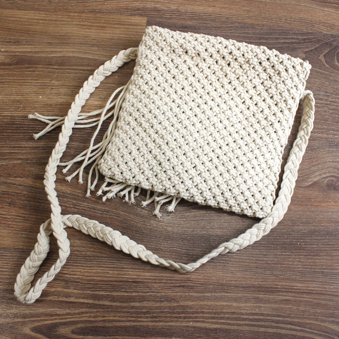 Macrame Off-White Sling2 - Medium
