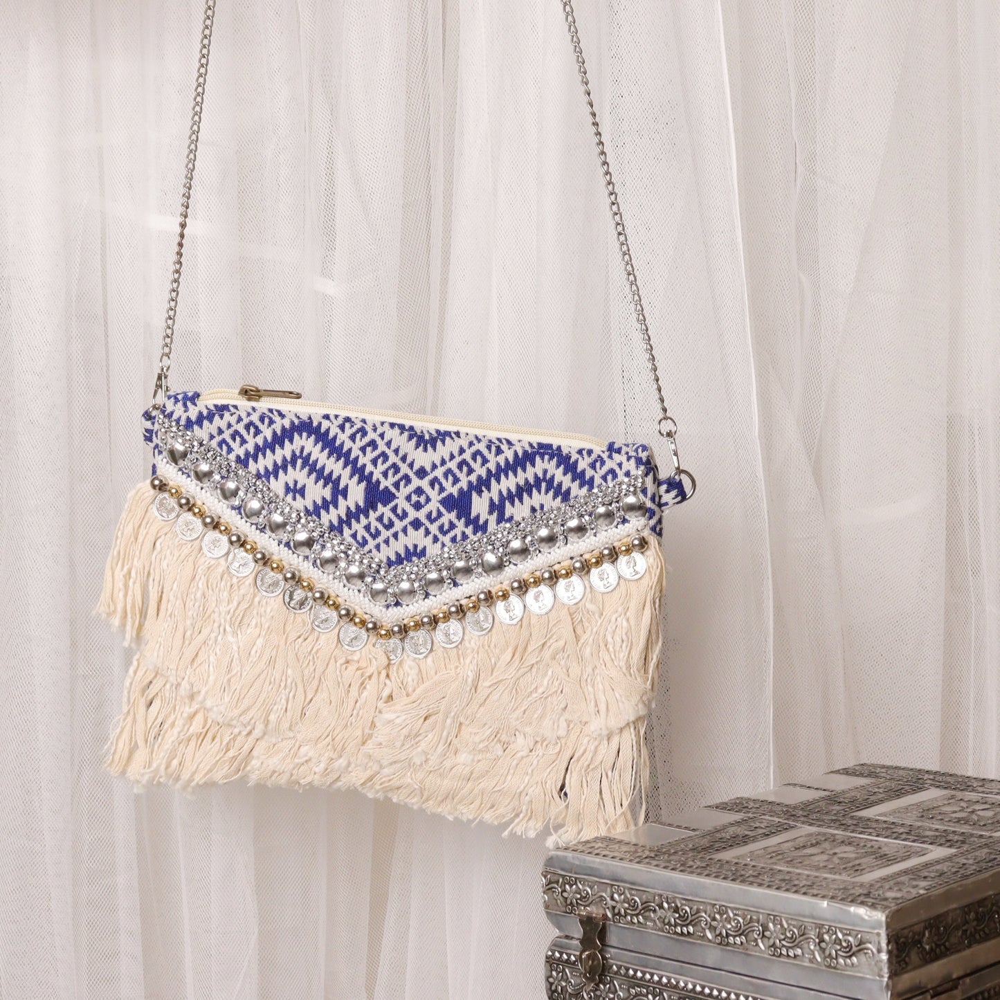 Jacquard Tasseled Blue