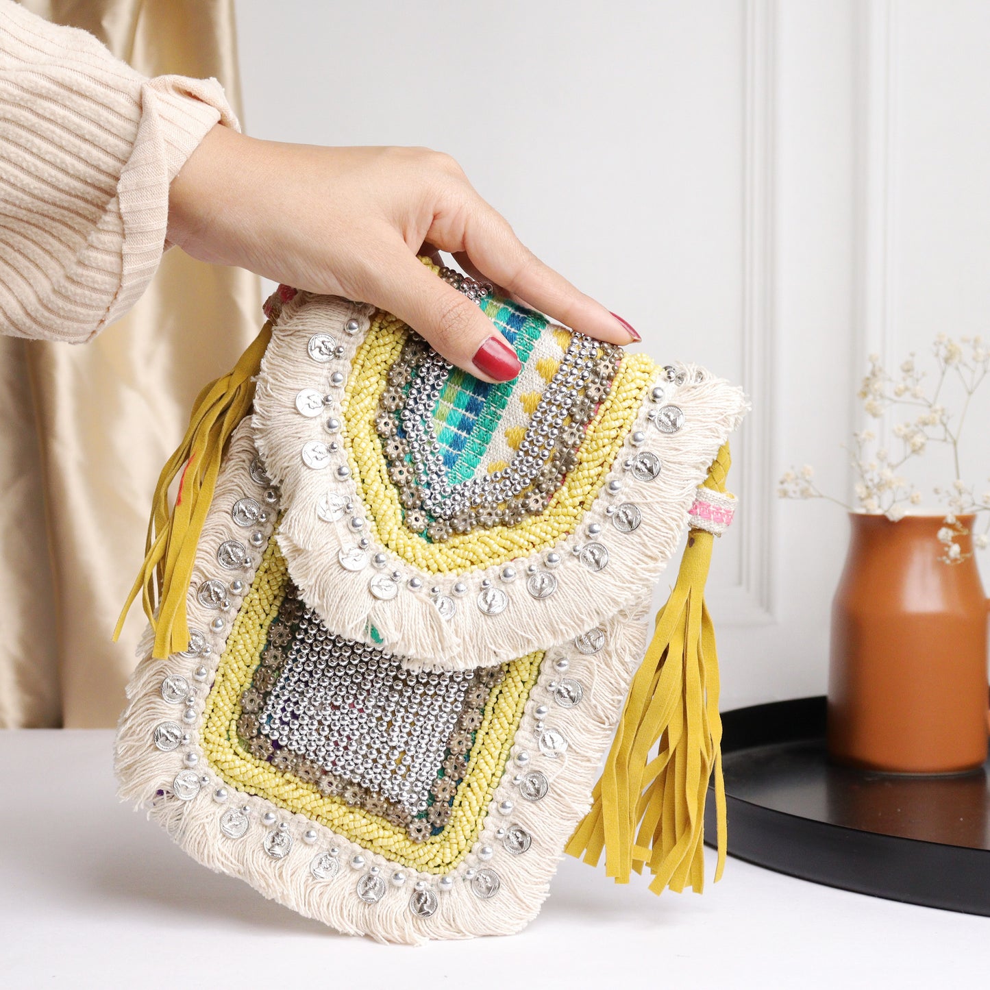Sandra Goes Mobile Yellow