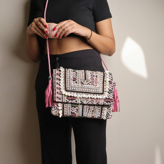 Bogota Shelled Pink & Black