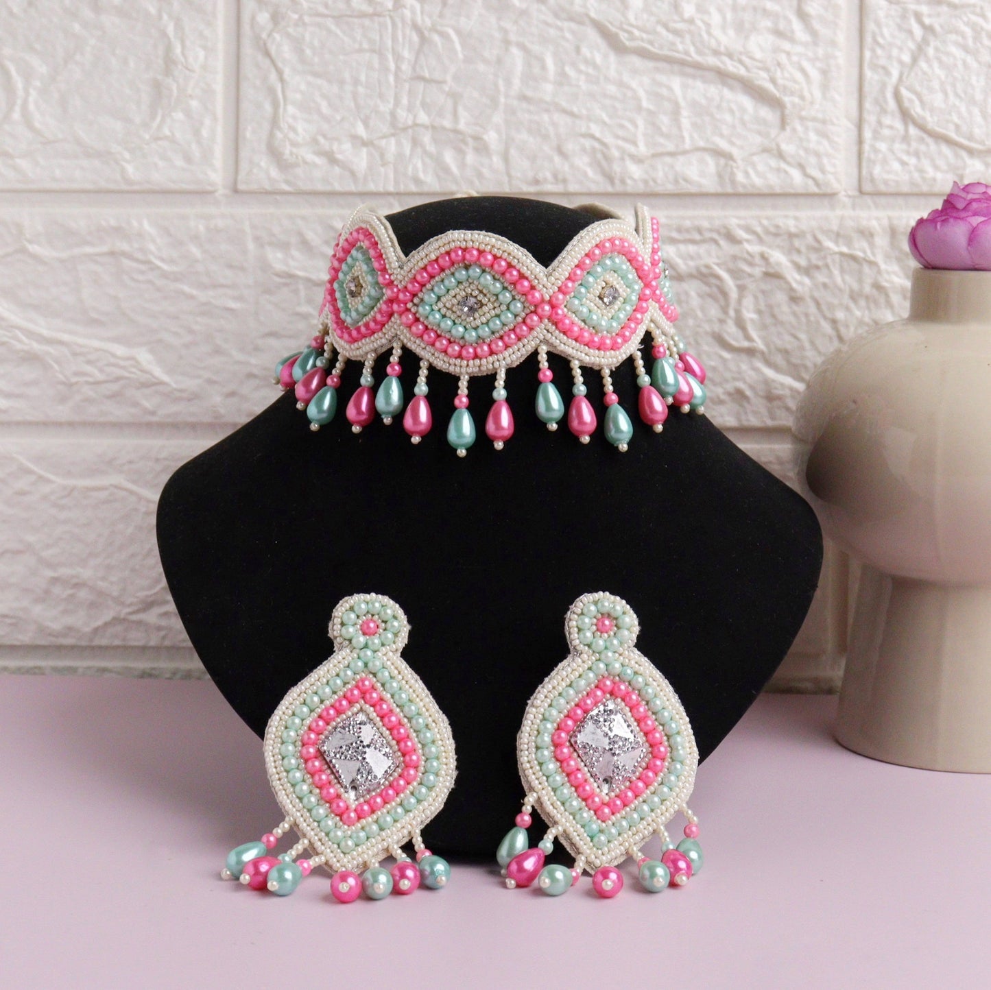 Inanga Necklace Set