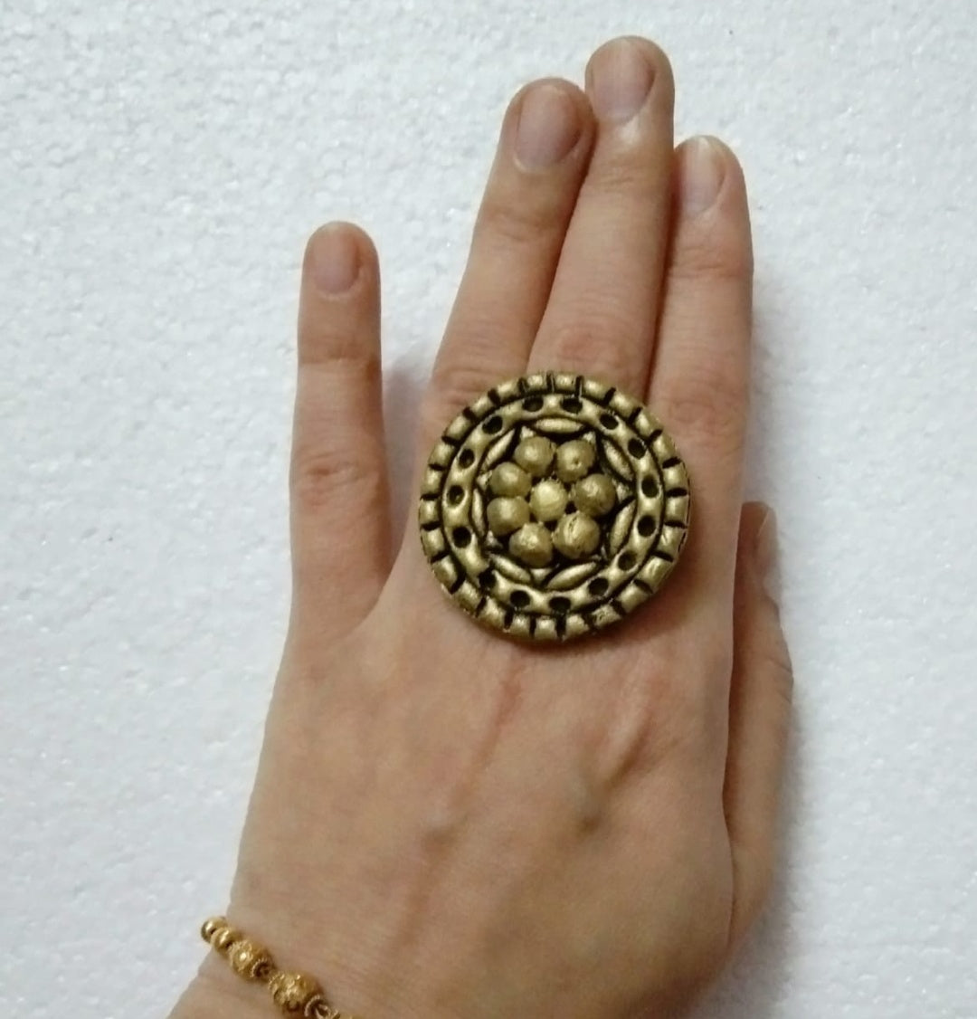 Golden Tribal Adjustable Big Ring4
