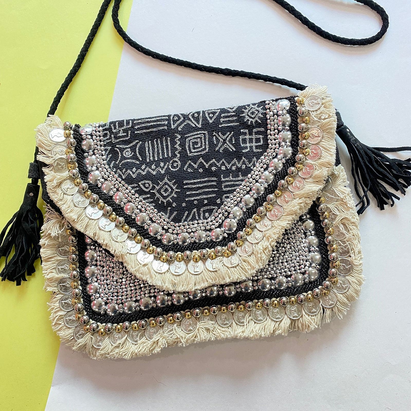 Ade Embroidered Coin Clutch