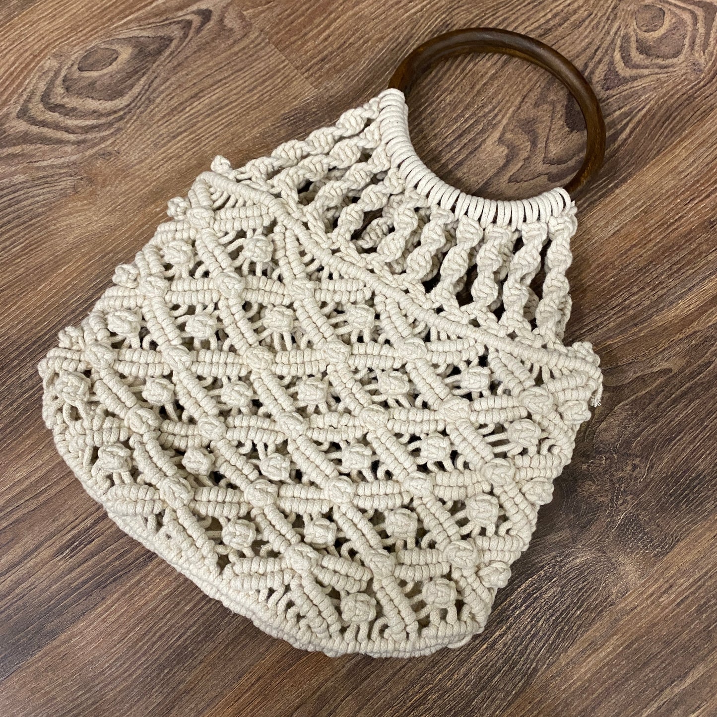 Macrame2 - Wooden Handle Bag1