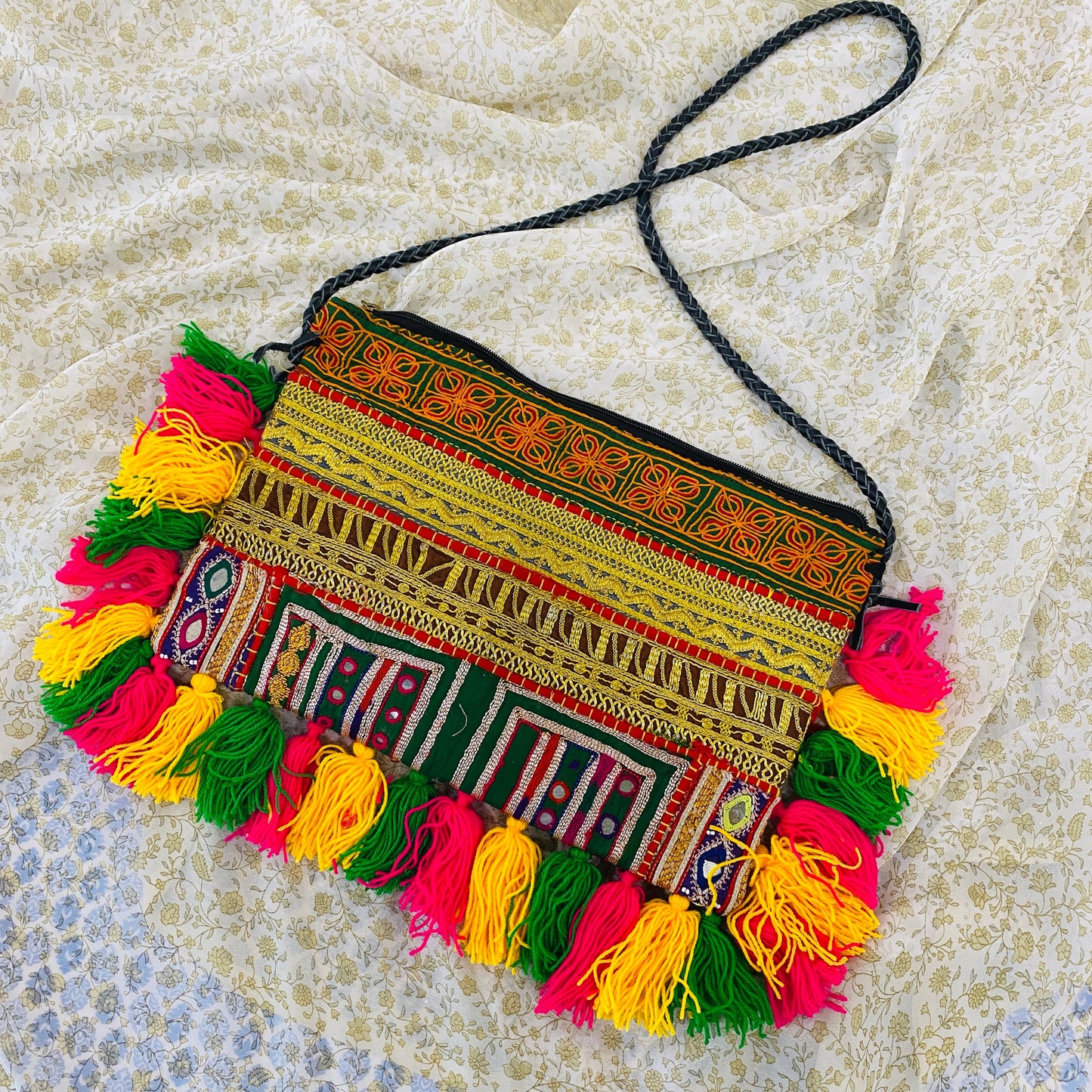 Banjara Oversized 16