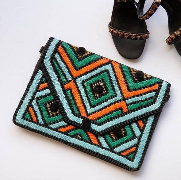 Fun & Frolic Muticolor Clutch Boho Bag